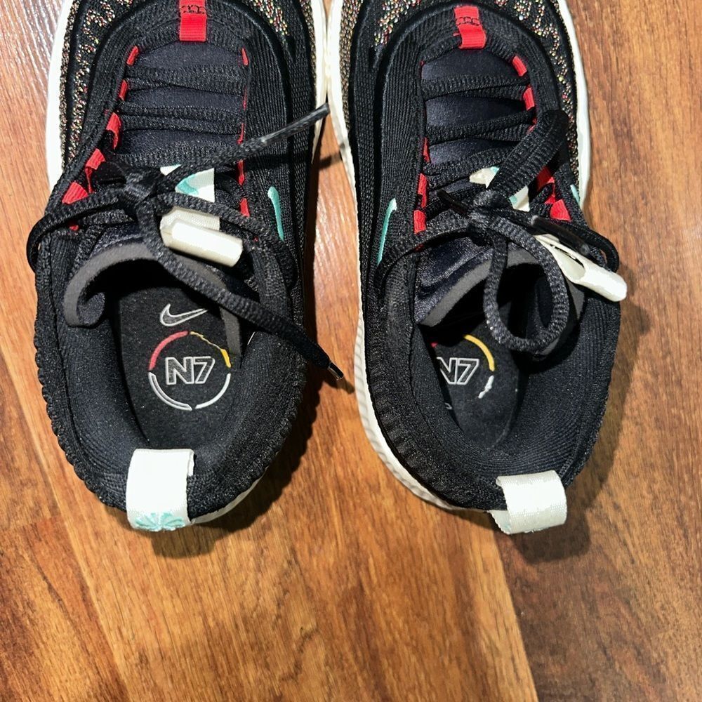 Nike Cosmic Unity 3 'N7' men's basketball shoe in the black, coconut milk - Picture 6 of 8